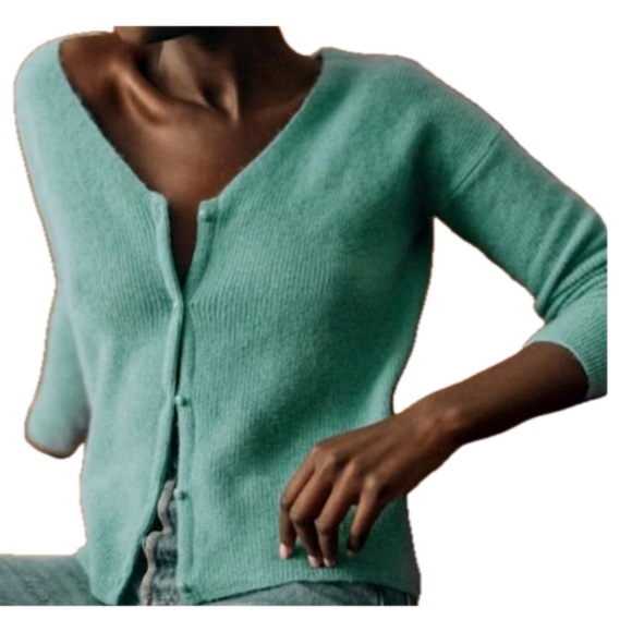 Sezane Barry Cardigan in Light Sage Green Blue Medium - Picture 5 of 9